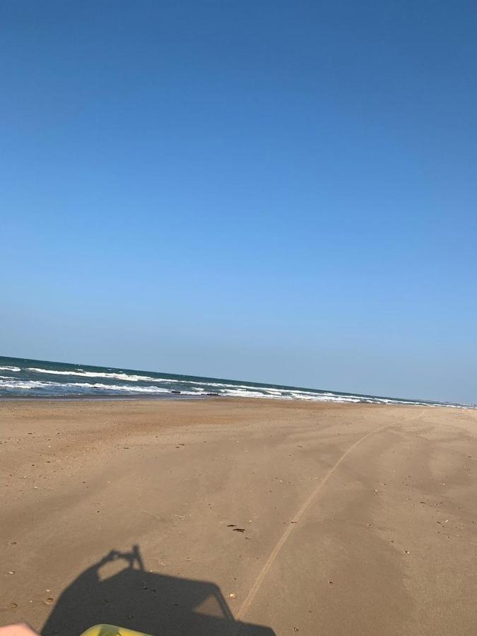 Ap Cumbuco 04 Beach Place - Mobiliado E Completo A 200M Da Praia エクステリア 写真